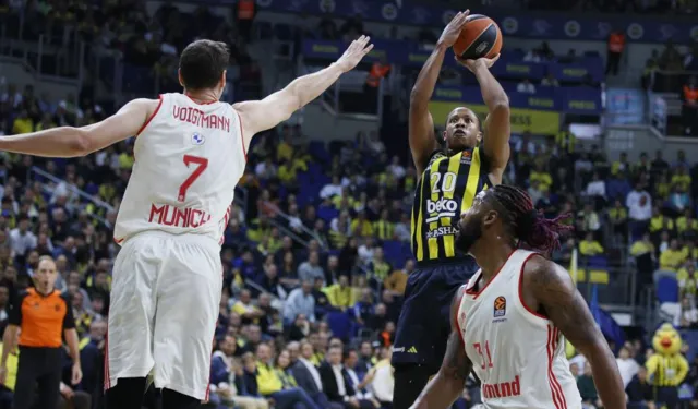 Ülker Arena'da Zafer! Fenerbahçe, Bayern Münih'i devirdi: 87-76