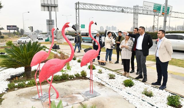 Çiğli'de peyzaj çalışmaları hız kesmiyor: 4 mahallede düzenleme yapıldı