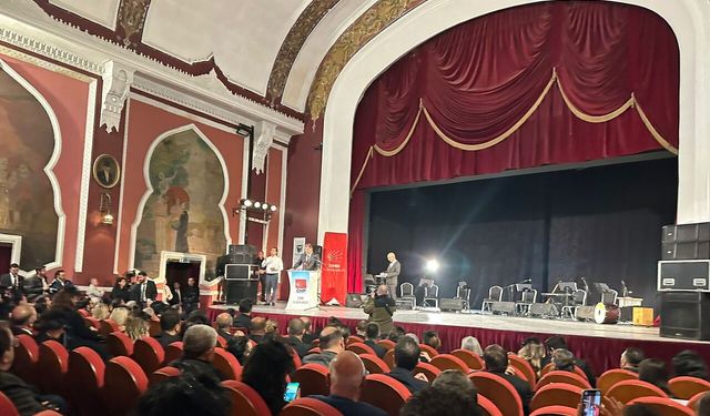 İzmir CHP ve ADD'den anlamlı etkinlik: Atatürk'ü anma programı