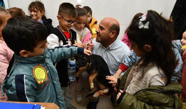 Çiğli'de anlamlı etkinlik: İzmirli miniklere hayvan sevgisi aşılandı