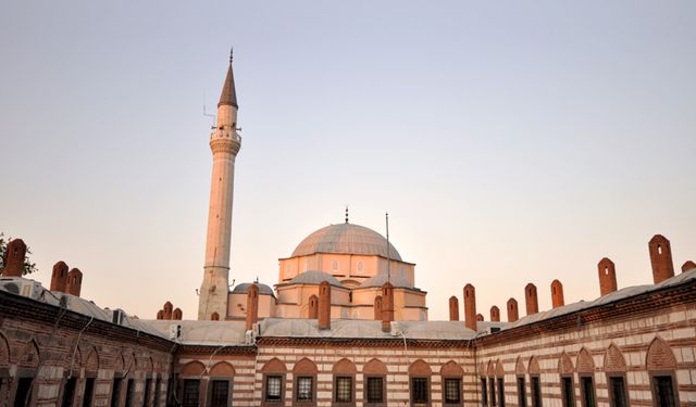 İzmir'in kültürel miraslarından biri: Hisar Camii nerede, nasıl gidilir?