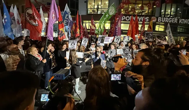 İzmir, Şirin için sokakta: Kadın ve çocukları koruyamıyorsunuz