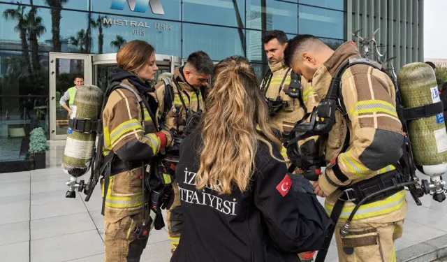 İzmir’de 47 katlı binada yangın tatbikatı