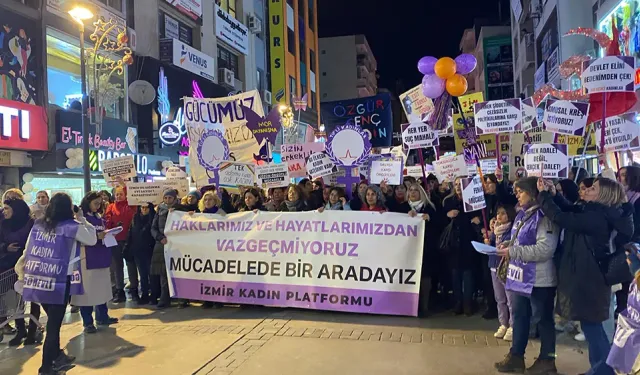 Kadınlar iktidara İzmir’den seslendi: Her yeri suç mahaline döndürdünüz!