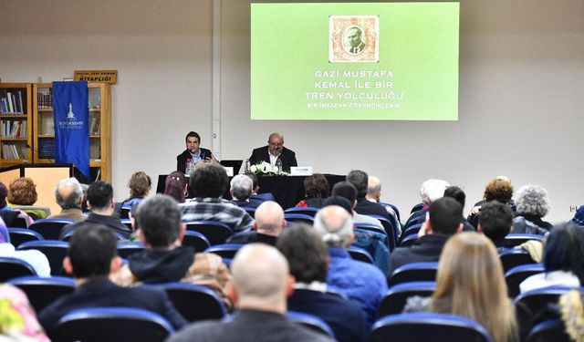 Koleksiyoncular İzmir'de anlatıyor: Bu ayın konuğu ünlü yapımcı Erkır oldu