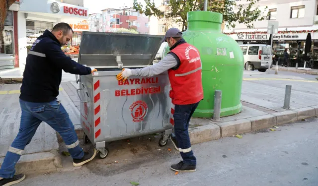 Bayraklı'da halk sağlığı temel esas: Çöp konteynerleri yenileniyor