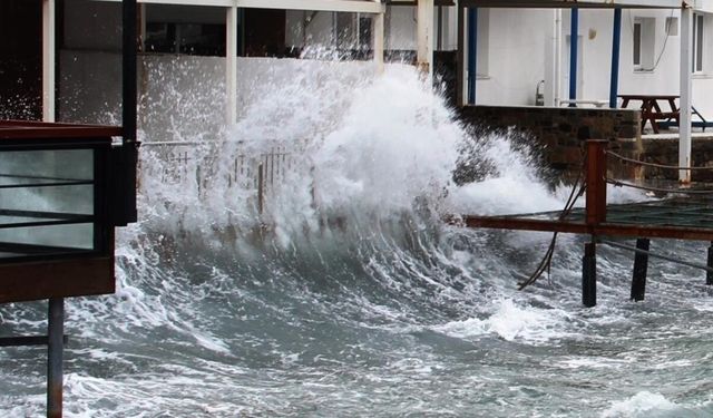 Meteoroloji uyardı: Yarın, Ege Denizi’nde fırtına bekleniyor