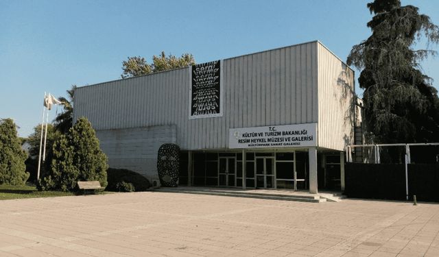 İzmir Resim Heykel Müzesi Kültürpark Sanat Galerisi nerede, nasıl gidilir?