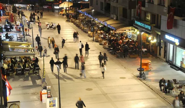 İzmir'in en ünlü caddesi: Kıbrıs Şehitleri Caddesi'nin adı nereden geliyor?