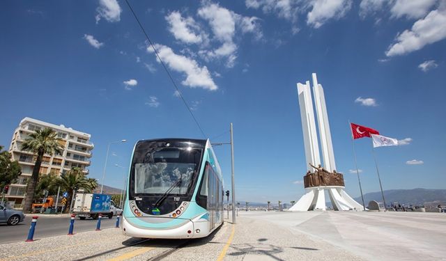 İzmir'in tramvay filosu yenileniyor: Büyükşehir’in 22 araçlık dev ihalesini kazanan firma belli oldu!