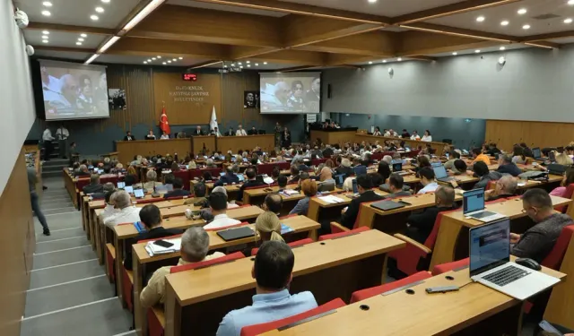 İZSU için Tugay’a dev yetki: 1 milyar TL kredi talep edebilecek!