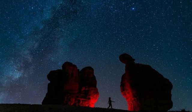 Bu gece gökyüzüne bakın: Meteor yağmuru var!