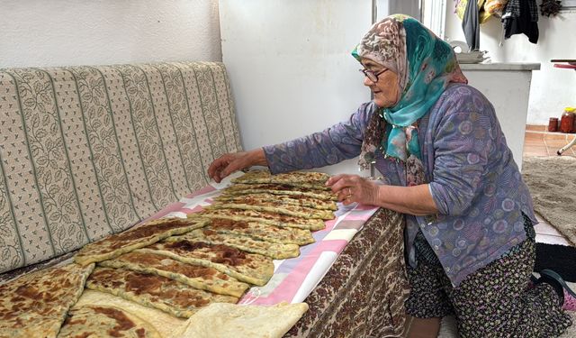 Sosyal medyada takipçisi 100 bine yaklaştı: 72 yaşındaki teyze gençlere ilham oluyor