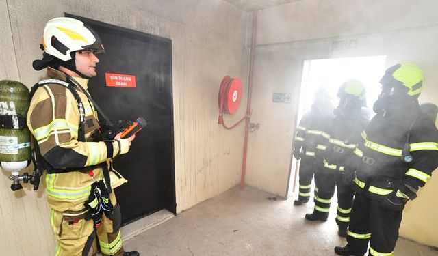 İzmir'de yangın denetimleri: Birçok tesis sınıfta kaldı