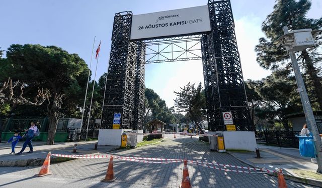 İzmir Büyükşehir Belediyesi, Kültürpark 26 Ağustos Kapısı’nda güçlendirme yapacak!