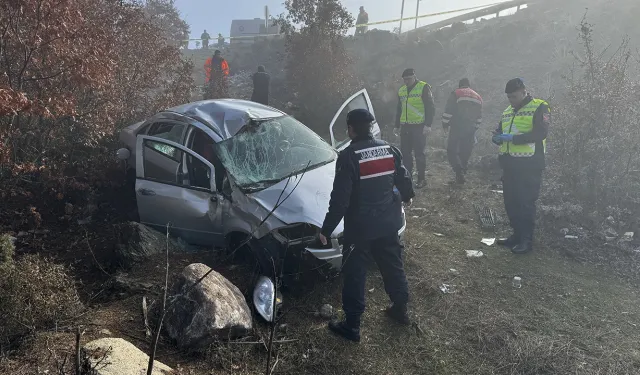 Kütahya'da trafik kazası: Gediz SGM müdürü hayatını kaybetti