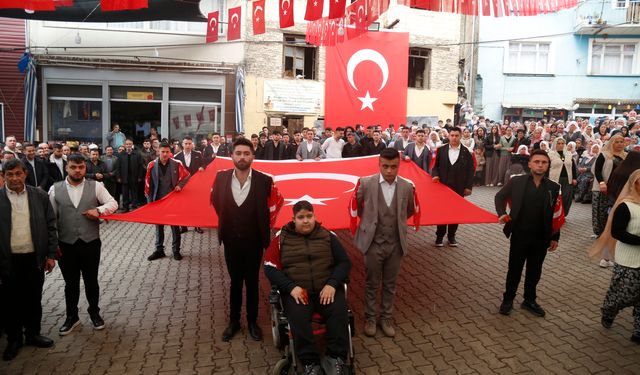 İzmir'e özgü bir gelenek: Bayram tadında asker uğurlama merasimi