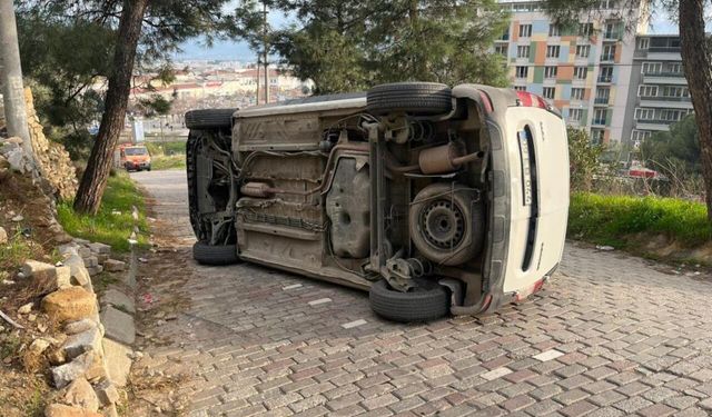 Aydın'da kontrolden çıkan araç yan yattı!