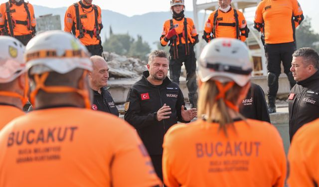 Buca her türlü afete hazır: BUCAKUT'ta tatbikatlar sürüyor