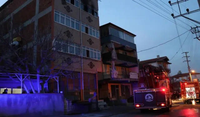 Denizli'de kahreden olay: Yangında çocuklarını kurtaran anne hayatını kaybetti