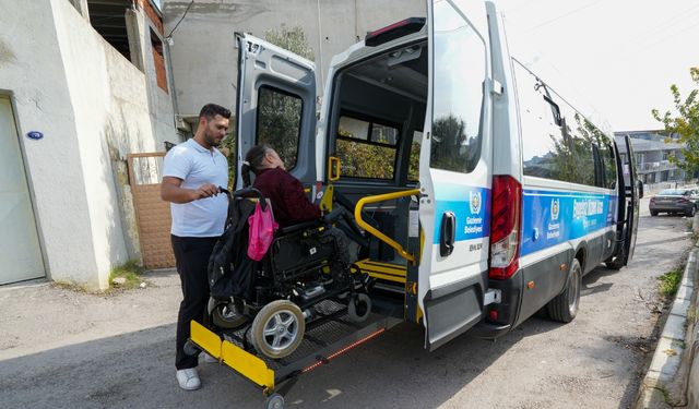 Gaziemir'de engellilere destek: Sağlığa ücretsiz ulaşım