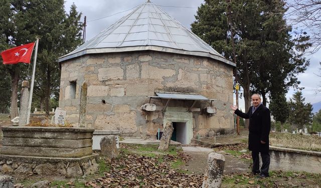 İzmir’e üç buçuk saat uzaklıkta: Tarihi ziyaret noktası Habibi Acemi Türbesi ve Cevher Deliği