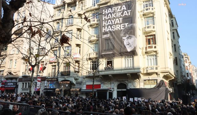 Hrant Dink, ölümünün 18. yılında Şişli'de anıldı: Karanfil bırakıldı