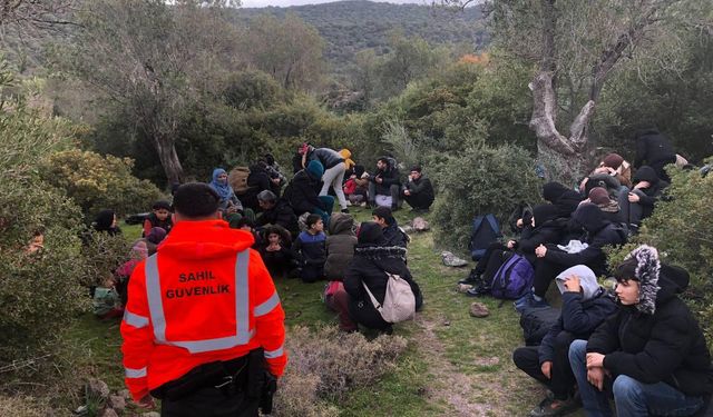 İzmir'de operasyon: 48 düzensiz göçmen kurtarıldı