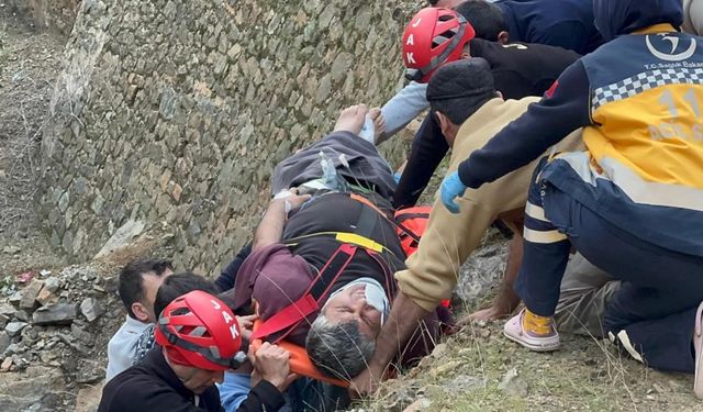 Fethiye’de motosiklet kazası: Sürücü 10 metre yükseklikten düştü