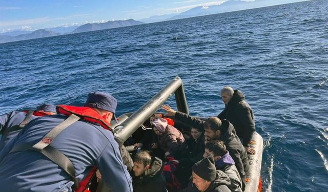 Muğla'da göçmen operasyonu: 51 kişi kurtarıldı!