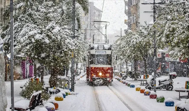 Valilik duyurdu: İstanbul'a kar geliyor