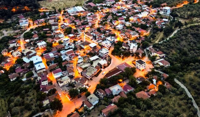 İzmir'de çoğu kişinin bilmediği, büyüleyici manzarası ve doğal kaynak sularıyla dikkat çeken köy: Vişneli Köyü