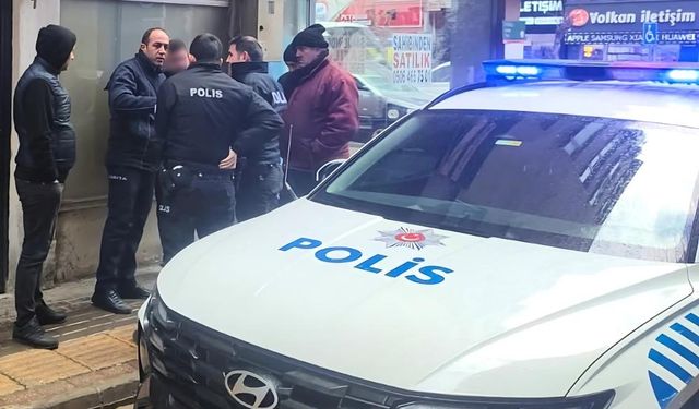 Askere gideceğim diyerek dilencilik yapıyordu: İzmir'den geldi, Bursa'da yakalandı