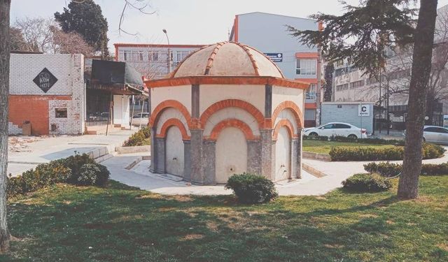 İzmir'in 240 yıllık anıt çeşmesi Dokuzçeşmeler: Bulunduğu bölge onun adıyla anılıyor