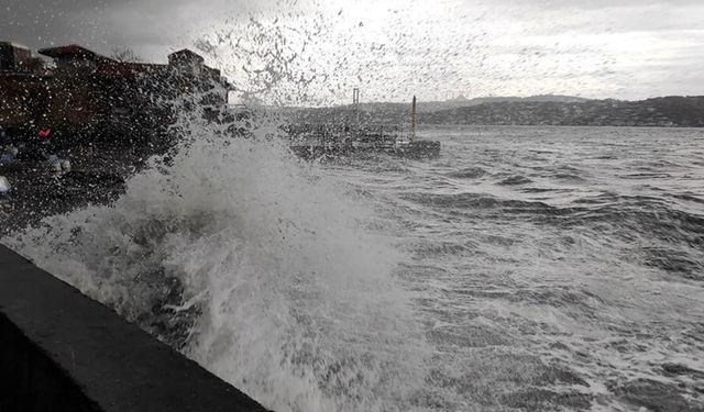 Kuzey ve Güney Ege için fırtına uyarısı: Rüzgar hızı 75 km/saate çıkacak!