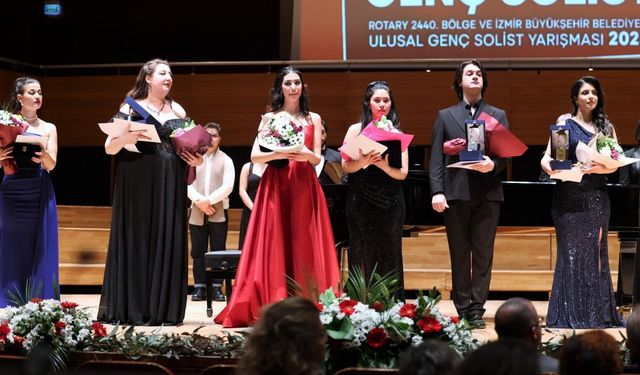 İzmir'in en yetenekli genç solistleri belli oldu: Muhteşem final