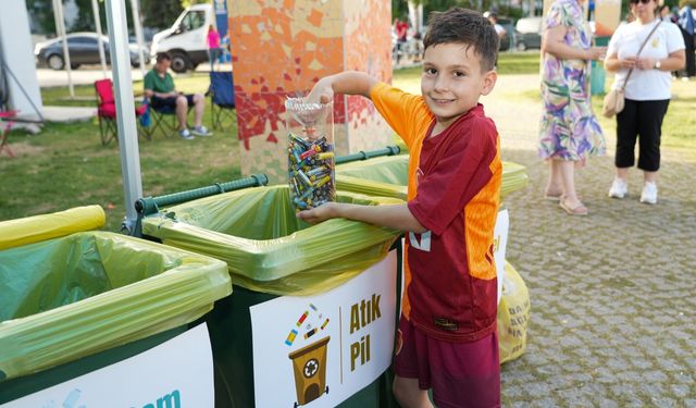 Gaziemir'de çevre zaferi: 2 bin 317 ton atık ekonomiye kazandırıldı