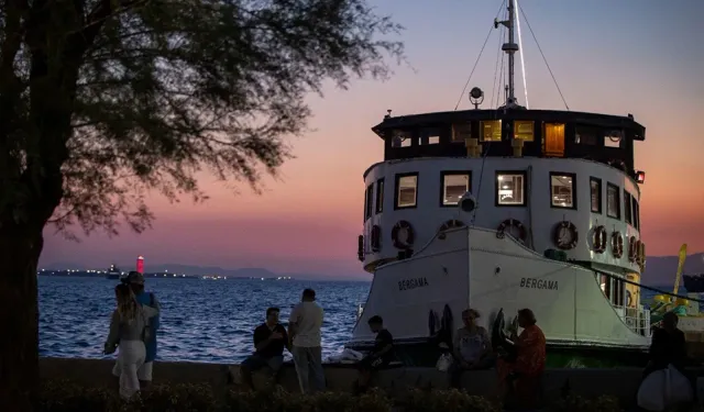 İzmir, 14 Şubat'ta romantizmin başkenti olacak: Festival, Körfez turu, konser...