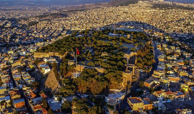 İzmir'in tarihi tepesi: Kadifekale