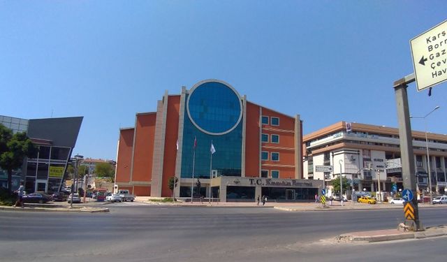 Karabağlar Belediyesi yol tarifi