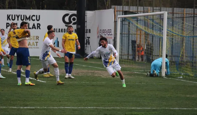 Menemen FK öne geçtiği maçta üstünlüğünü koruyamadı