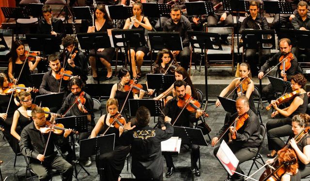 İzmir'de sanat dolu konser: İZDSO'dan müzik ziyafeti