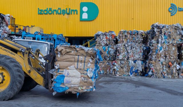 Bu proje İzmir’e çok yakıştı: Kapıdan kapıya atık toplama dönemi başladı