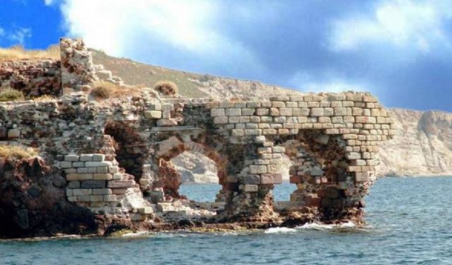 Foça'dan Antik Phokaia'ya yolculuk: Geçmişin simgesi Dış Kale