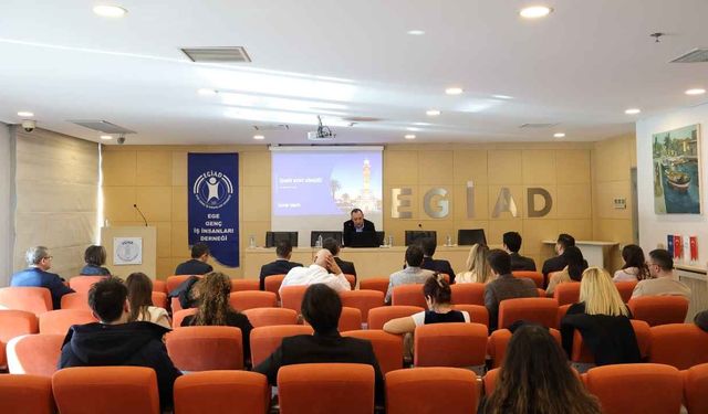 EGİAD, İzmir Kent Kimliği semineri: İzmir’in iş dünyası için yeni perspektifler sunuldu