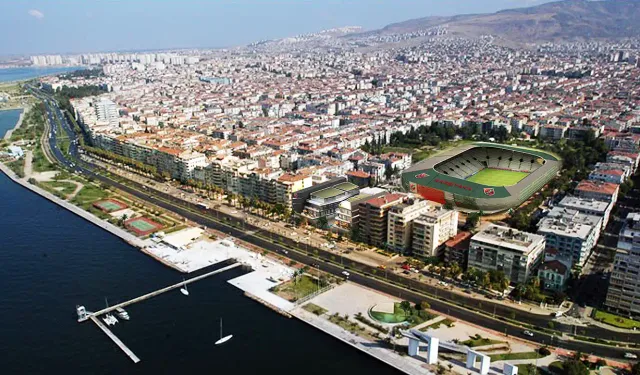 İzmir Karşıyaka'da mahkemeden satılık mesken