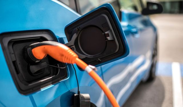 Türkiye’de elektrikli araç şarjında İzmir zirveye koşuyor