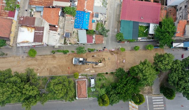 Aydın’da yol çalışmasından tarih fışkırdı: Efeler’de Roma dönemi oda mezarları bulundu