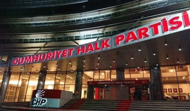 İzmir'de TİS krizi aşılamadı: Görüşmeler CHP Genel Merkezi'ne taşınıyor