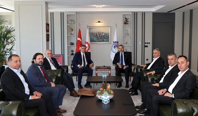 Ankara'da TİS zirvesi: Gündem İZENERJİ ve İZELMAN